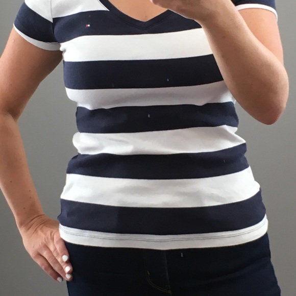 5 Name Brand Tops: TH and Ralph Lauren (for all) - Picture 2 of 7